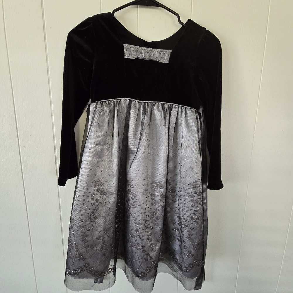 Jona Michelle Girls Black Velvet Dress with Silver Accents Size 7